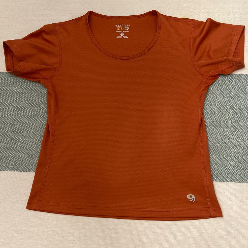 Mountain Hardwear Burnt Orange Short Sleeve Tee